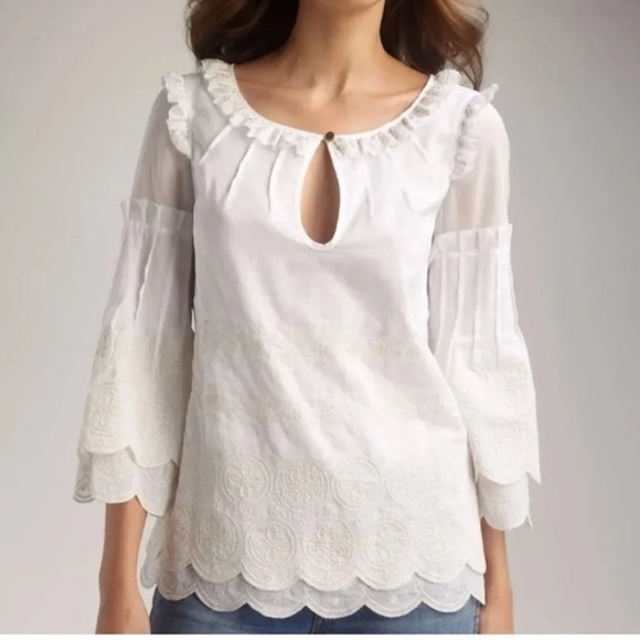 Tory Burch Chelsie Blouse Women’s 2 White Cream Embroidered Scallop Logo Top‎ - Picture 1 of 8